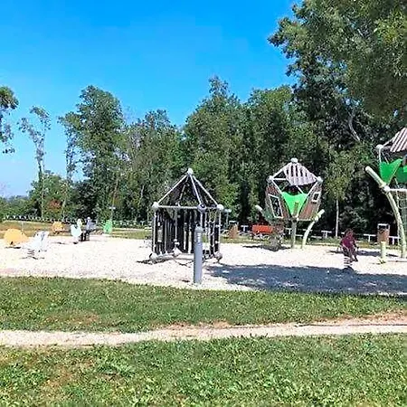 شقة فندقية Bobita 3*